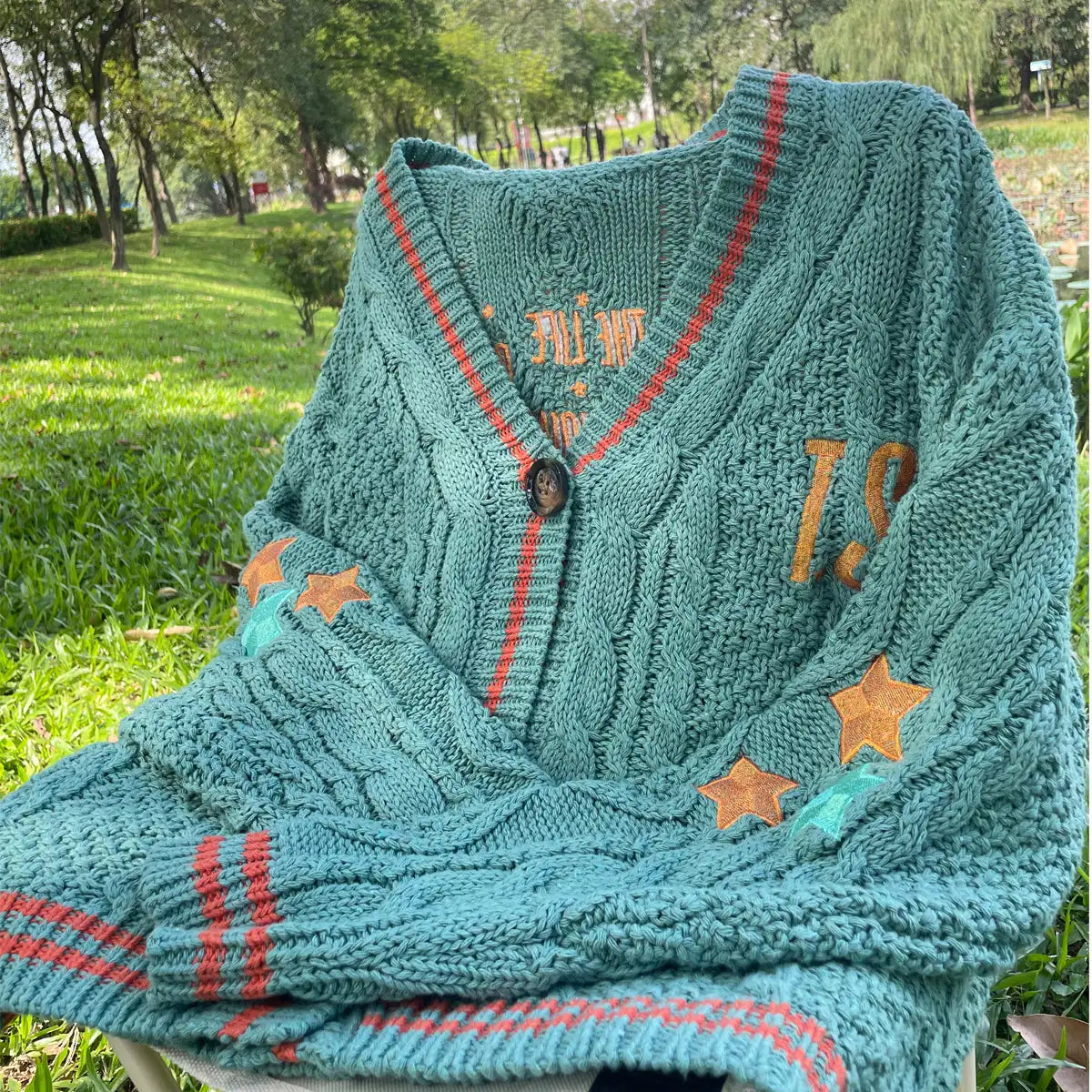 The Life Of A Showgirl Cardigan (Green)